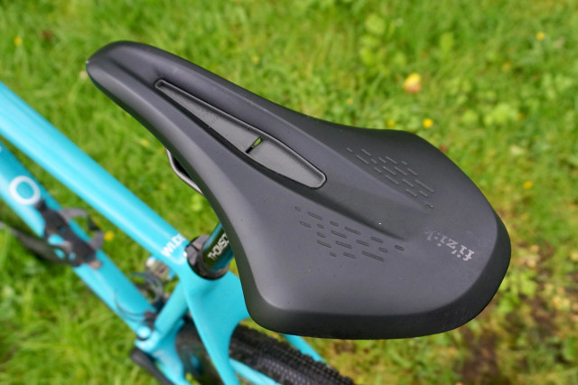 Fizik Terra Argo X3 saddle review - Cycling News | off-road.cc
